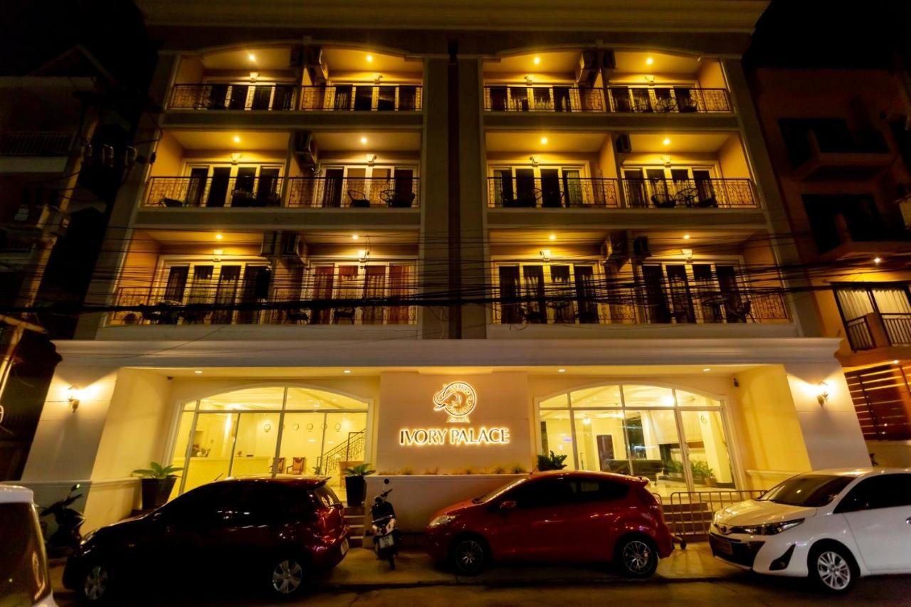 Ivory Palace Hotel Pattaya Exterior photo