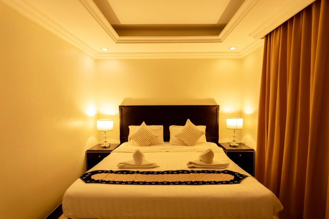 Ivory Palace Hotel Pattaya Exterior photo